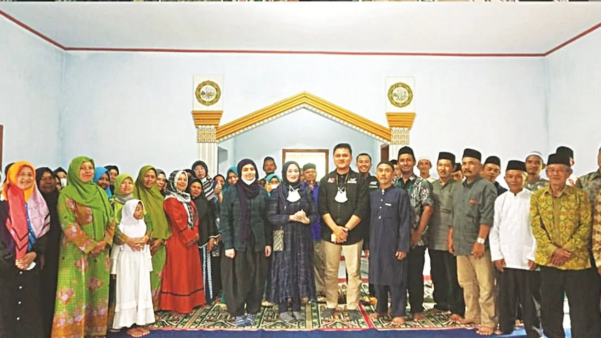 Warga Cibuntu Bersyukur Terima Rehab Masjid
