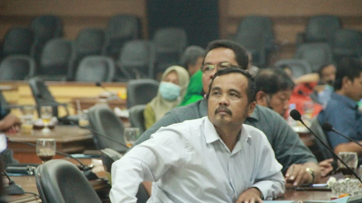 Sekretaris komisi I Anang Sapaat mengatakan sampai triwulan pertama belum ada satu pun perda yang disahkan.