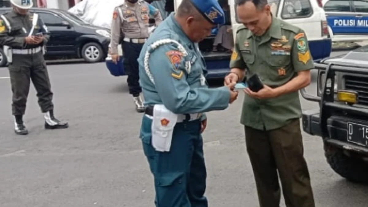 Oknum TNI Dilarang Membekingi
