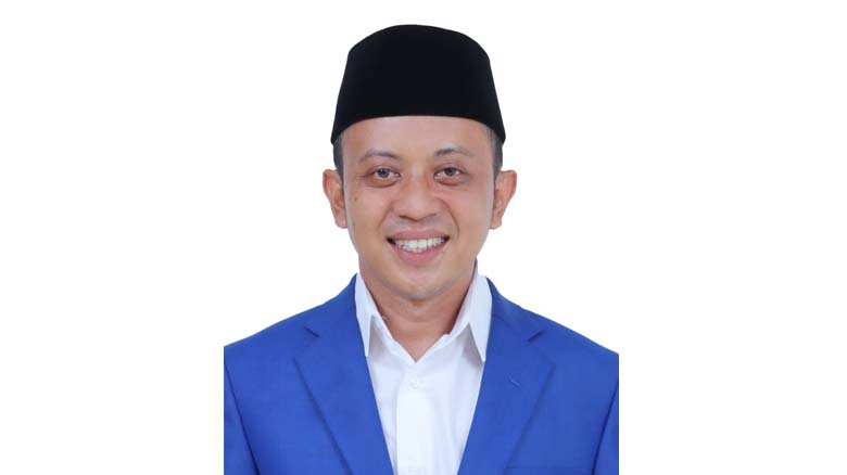 Ketua KNPI Kota Tasikmalaya Opik Taufik Rahman