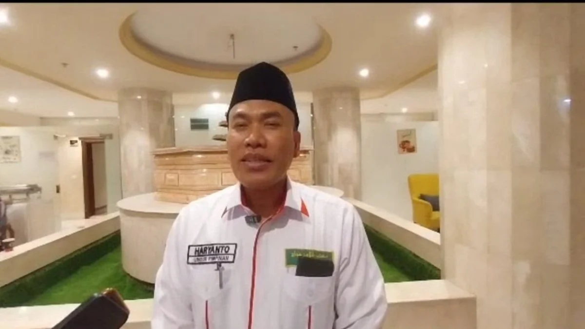 Jamaah haji indonesia bawa 2 koper rokok dan terdeteksi X-ray