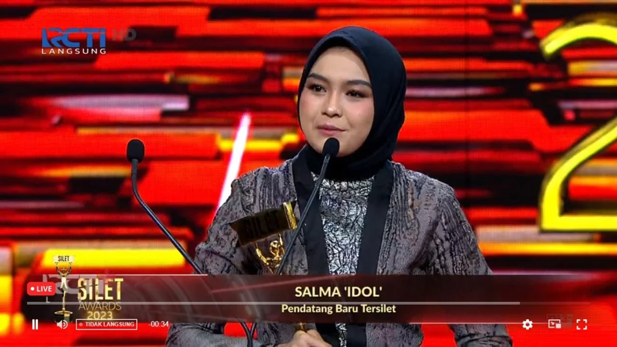 Salma Idol Bawa Pulang Piala Silet Awards 2023