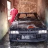 Rumah dan Mobil Terbakar di Tasikmalaya, Diduga Karena Korsleting Charger HP