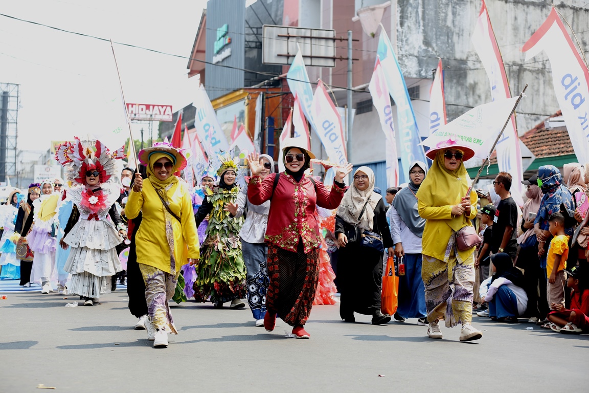 Oktober 2023 Pestanya Warga Kota Tasikmalaya, Banyak Hiburan dan Melimpah Jajanan Meskipun Macet di Jalan