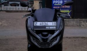 Sepeda Motor Pimpinan Ponpes Darul Falah Sukaratu Dicuri