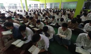 SMK Manangga Pratama Tasikmalaya Dorong Siswa Agar Ketagihan Mengaji