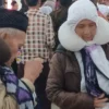 jemaah haji kloter 53 asal ciamis tiba di Islami center
